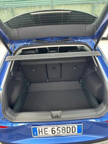 Volkswagen T-Roc TROC 1.5 eTSI 115 CV ACT Style DSG - Foto 8