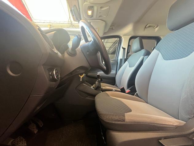 Ford Tourneo Courier 1.0 EcoBoost 100 CV - Foto 6