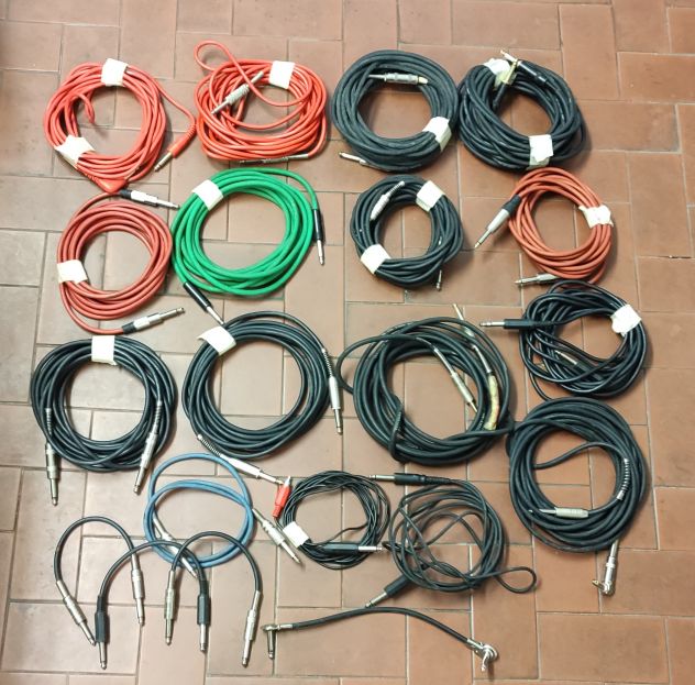 ACCESSORI PER CHITARRA ELETTRICA - Foto 4