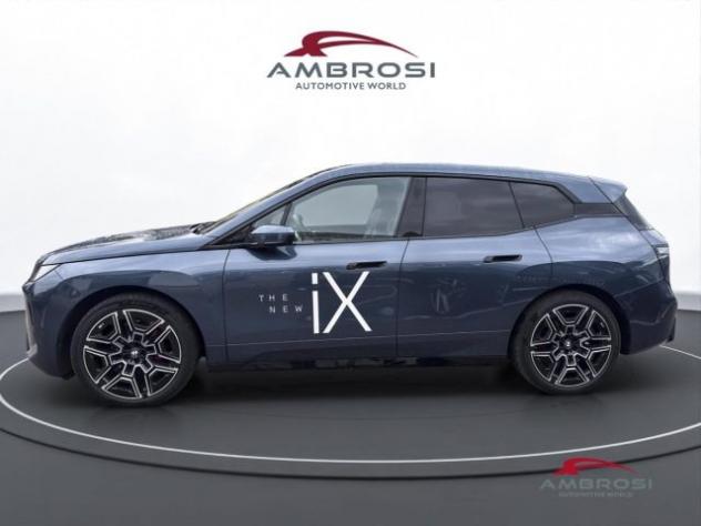 BMW iX xDrive45 Msport Pro Innovation Comfort Package rif. 23819379 - Foto 6
