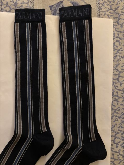 SET 2 PAIA CALZE NUOVE LUNGHE DA BAMBINO FIRMATE ORIGINALI EMPORIO ARMANI N32-33 - Foto 5