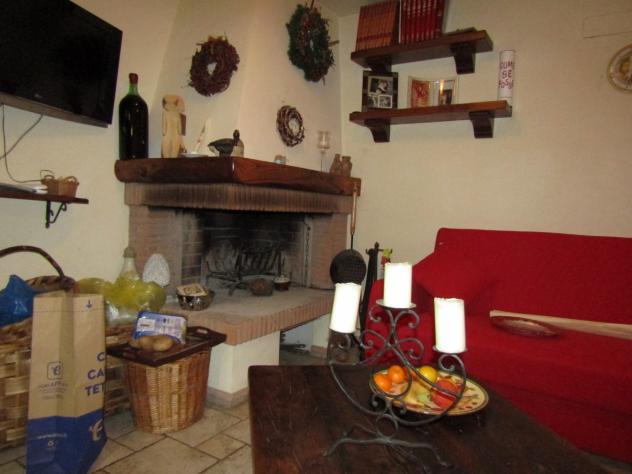 Comune di Massarosa, Piano di Conca, villetta a schiera di 130 mq su più livelli composta da: giardino d'entrata con cancello automatico, ingresso in - Foto 9