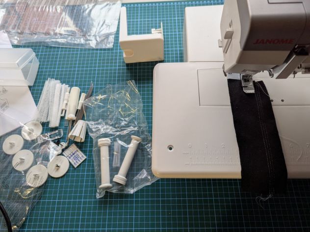 Janome 3000 Cover Pro - pari a nuovo - accessori extra - Foto 9