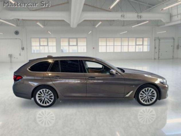 BMW 530 Serie 5 G31 Touring 530e ( PHEV ) Touring xdrive L rif. 24197761 - Foto 8