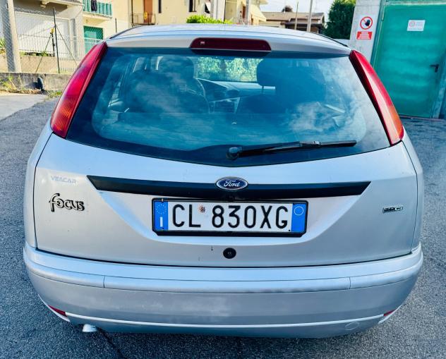 Ford Focus 1.8 TDCi (100CV) cat 5p. - Foto 10