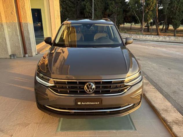 VOLKSWAGEN Tiguan 2.0 TDI 150 CV SCR DSG Life rif. 24072962 - Foto 2