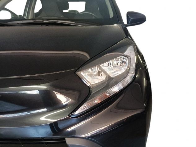 Toyota Aygo X 1.0B (72 CV) Active - Foto 7