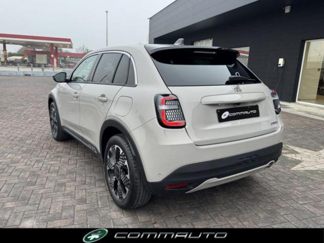 FIAT 600 Hybrid 110 CV DCT MHEV La Prima rif. 23910396 - Foto 6