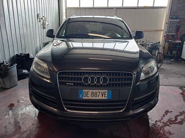 Audi Q7 3.0 V6 TDI 233CV quattro tiptronic 7 posti TETTO - Foto 9
