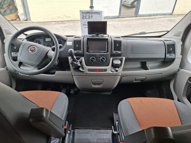 CAMPER CHAUSSON DUCATO SEMINTEGRALE SEMIDINETTE GARAGE BASCULANTE CLIMATIZZATORE FOTOVOLTAICO CAMPEGGIO USATI GENERALI 1635 - Foto 9