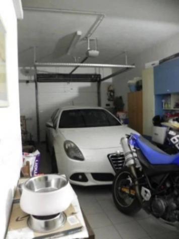 Immobile in asta di 255 m² con più di 5 locali e box auto in vendita a Atella - Foto 5