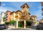 Appartamento di 175 m² con 4 locali e box auto in vendita a Chiavari
