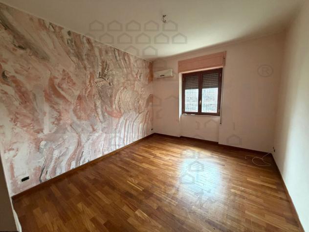 APPARTAMENTO di 5 vani e di 115 mq (MESSINA) rif. 3VSA18103