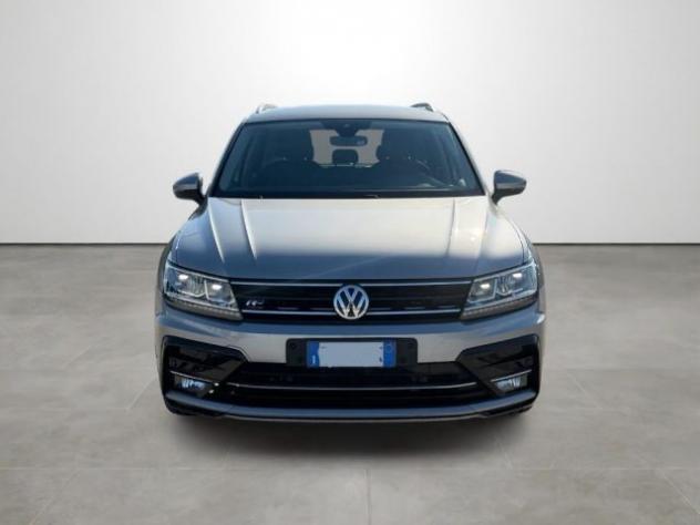 VOLKSWAGEN Tiguan 2.0 TDI SCR Sport BlueMotion Technology rif. 23673672 - Foto 2