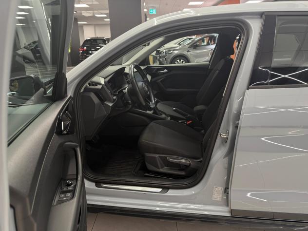 Audi A1 citycarver 30 TFSI Identity Contrast - Foto 10
