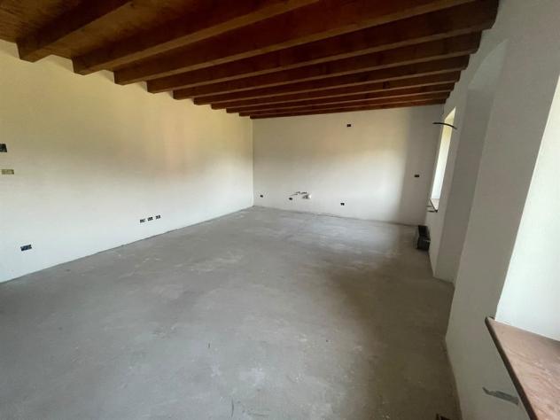Trilocale ristrutturato con balcone nel cuore di Zogno -- Poscante - Foto 12