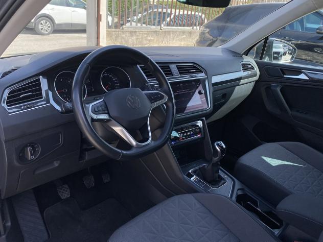 Volkswagen Tiguan Life 2.0 TDI 122 CV - Foto 10