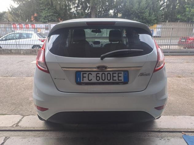 Ford Fiesta 1.0 80CV 5 porte Titanium - Foto 4