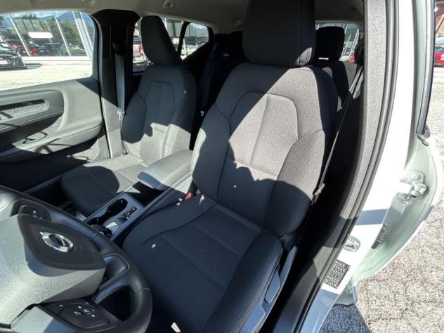 Volvo XC40 B3 automatico Essential 12.485 KM!! PARI NUOVO - Foto 7