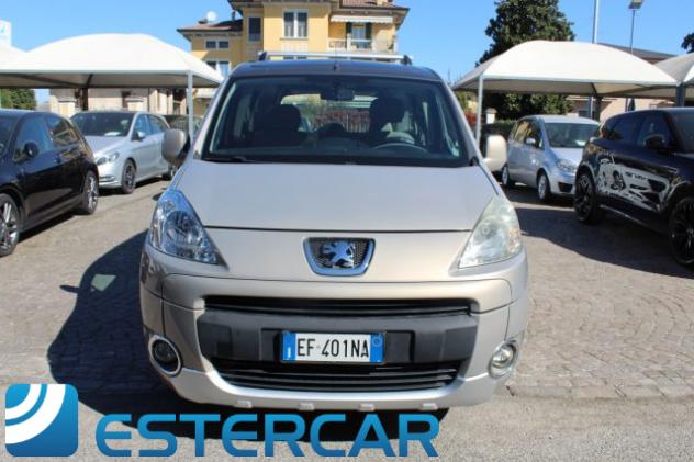 PEUGEOT Partner Tepee 1.6 HDi 92CV rif. 23504780 - Foto 5