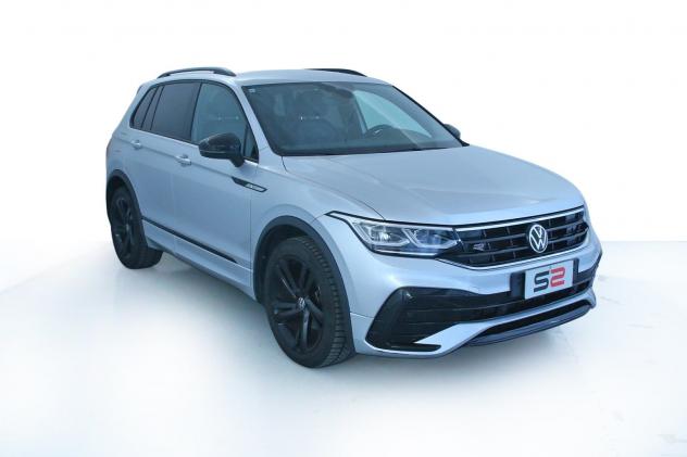 Volkswagen Tiguan 2.0 TDI SCR 110KW R-Line DSG Fari IQ.Light LED Matrix/R-Line "Black Style" Pack/Park Pilot - Foto 3