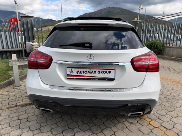 Mercedes-benz GLA 200 d Automatic 4Matic Premium Night Edition - Foto 4