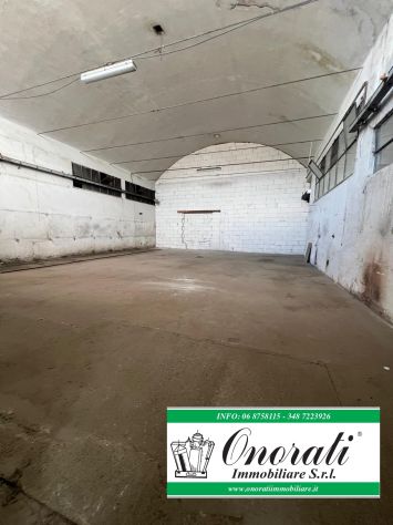 MQ 350 ROMA, ZONA VIA DI SALONE, Rif.V-638. - Foto 2