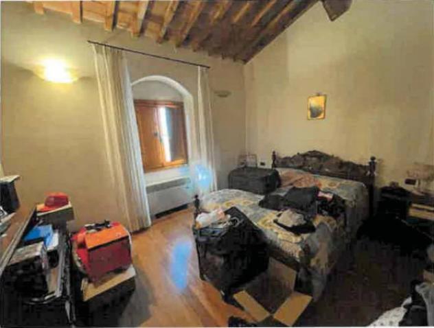 Immobile in asta di 425 m² con più di 5 locali in vendita a Prato - Foto 8