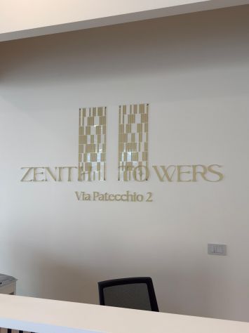 Trilocale moderno con cantina, terrazzo, posto auto, balcone - Foto 18