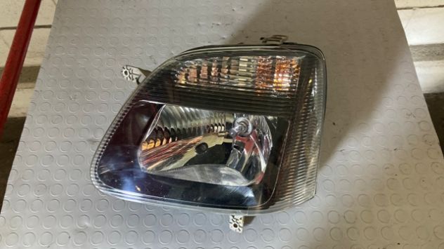 Fari anteriori Opel Agila A del 2005 - Foto 3