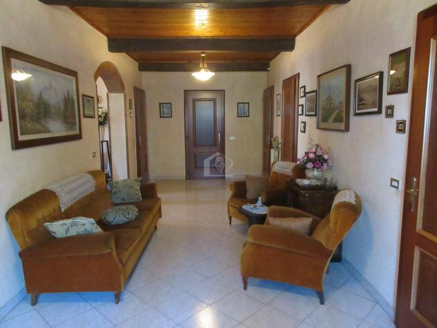 Luzzara vendesi rustico 10 vani 450 Mq - Foto 4