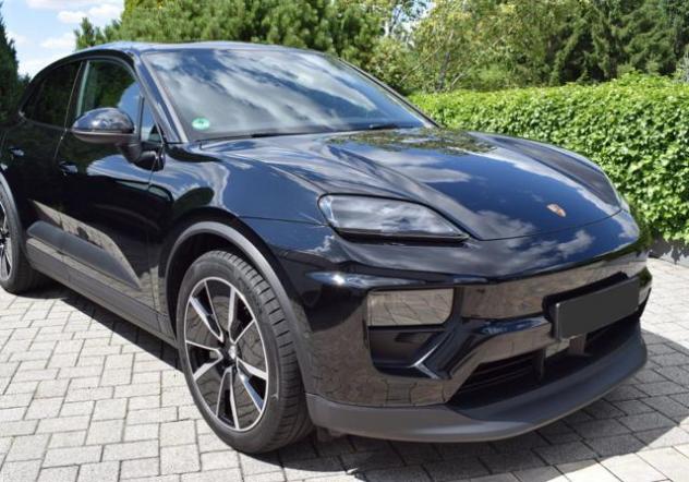 PORSCHE Macan Ev 265 KW (360HP) rif. 22729937 - Foto 2