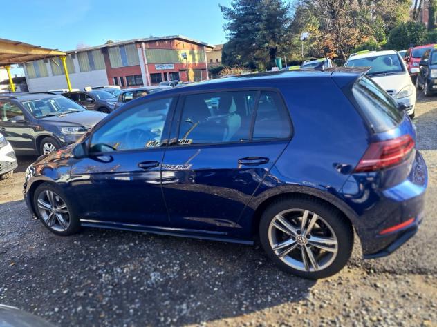 Volkswagen Golf 1.5 TSI 150 CV 5p. R-Line - Foto 9