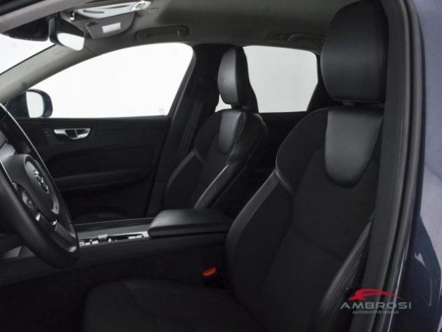 VOLVO XC60 B4 (d) AWD Geartronic Momentum Pro - AUTOCARRO N1 rif. 24156609 - Foto 9