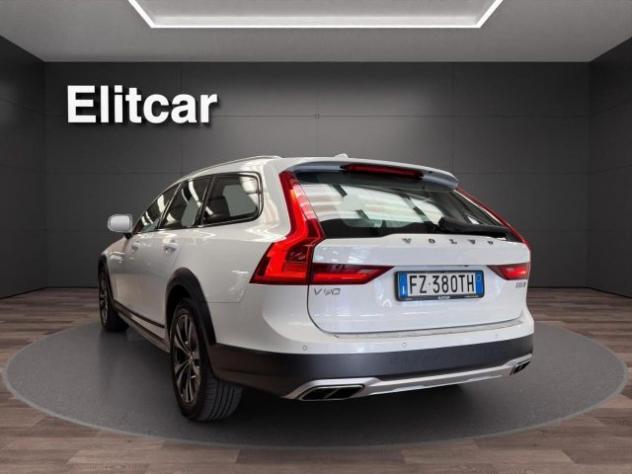 VOLVO V90 Cross Country D5 AWD Geartronic Pro rif. 24129383 - Foto 6