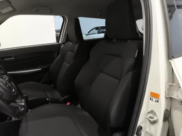 SUZUKI Swift 1.2 Hybrid 83cv Top rif. 24038283 - Foto 10