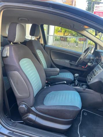 Fiat Grande Punto 1.3 MJT 90 CV 3p. Dynamic - Foto 9