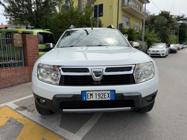 Dacia Duster 1.6 110CV 4x2 Laurte NEOPATENTATI - Foto 7