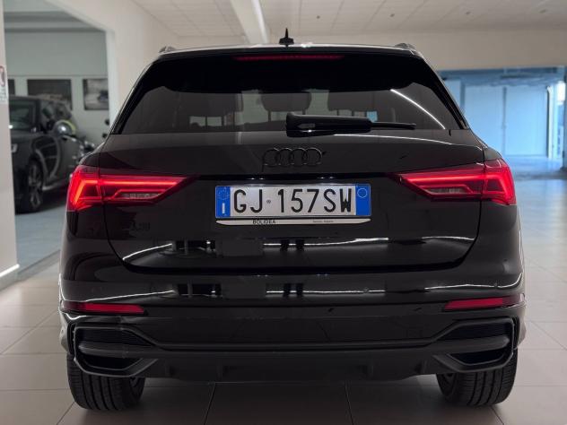 Audi Q3 2.0 35 TDI S Tronic S Line Edition - Foto 5