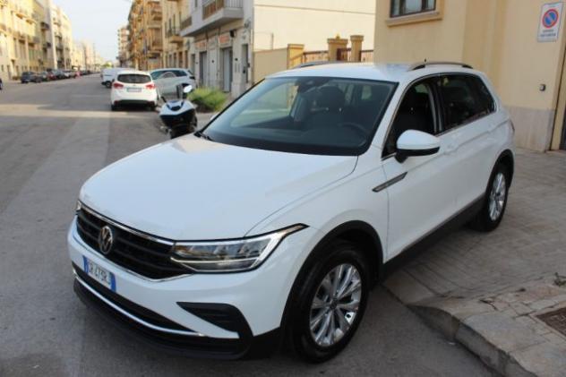 VOLKSWAGEN Tiguan 2.0 TDI 150 CV SCR DSG rif. 23957361 - Foto 3