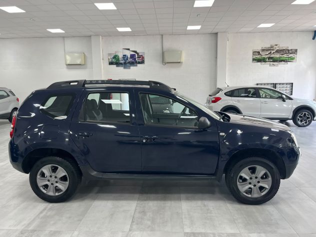 Dacia Duster 1.6 Laureate 4x2 - Foto 4