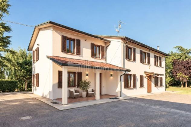 Bifamiliare con Giardino Privato e Ampi Spazi per Ogni Esigenza! - Foto 2