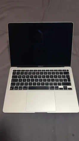 Apple MacBook Air 13,3 pollici M1 2020 16 GB RAM 512 GB SSDSelver