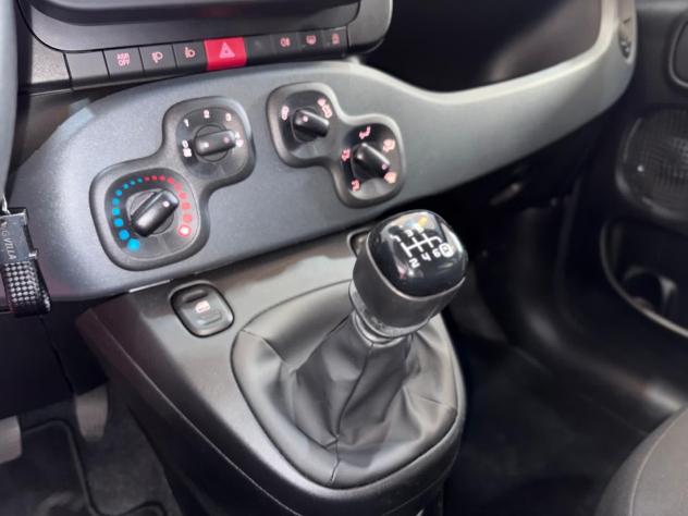 FIAT Panda 1.0 FireFly 70cv S&S Hybrid Pandina - Foto 10