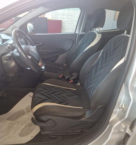 Lancia Ypsilon Ypsilon 1.2 Gold 69cv my16 - Foto 7