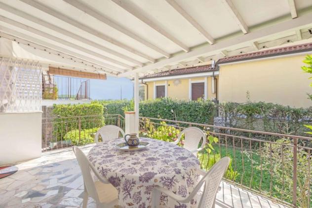 Appartamento in vendita a Bocca di Magra - Ameglia 68 mq Rif: 1280494