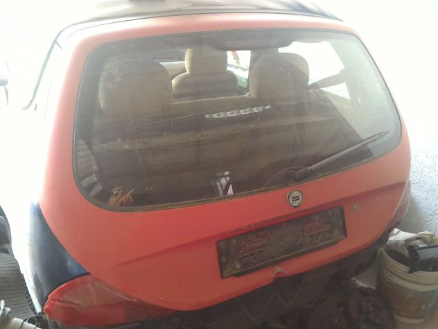 Cambio kit frizione e ricambi Lancia Y e Punto - Foto 3