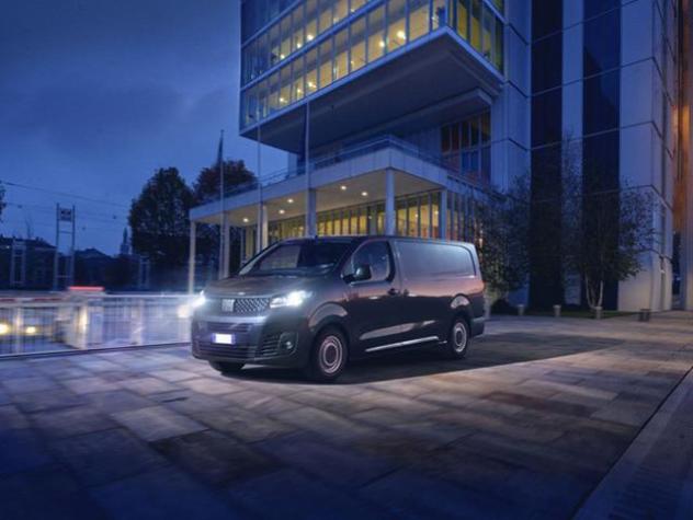 FIAT Scudo 2.0 BlueHDi 145 CV AT8 PL-SL-TN Furgone Lounge rif. 23801080