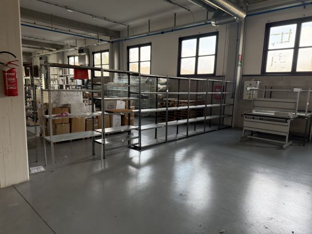 Scaffalature e armadietti metallici - Foto 4