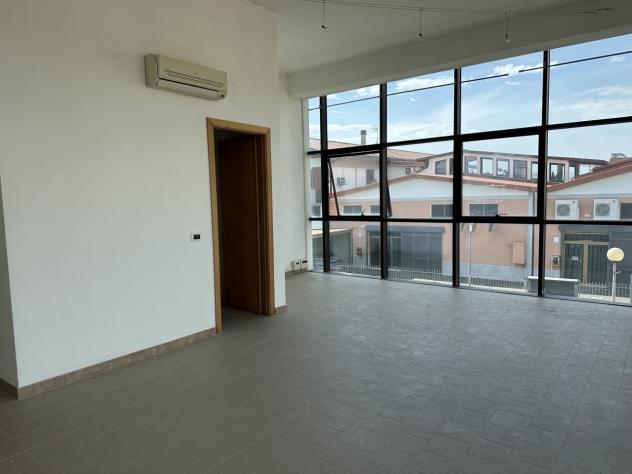 Ufficio in vendita a Sarzana